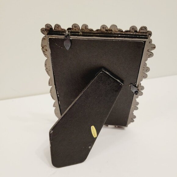 Conversation Hearts Kisses Hug Me Luv You Silver Photo Picture Frame - Picture 3 of 4